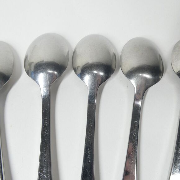 Robert Welch Ammonite 12 Place Oval Soup Spoons Stainless Flatware Helmick Korea - Picture 8 of 9